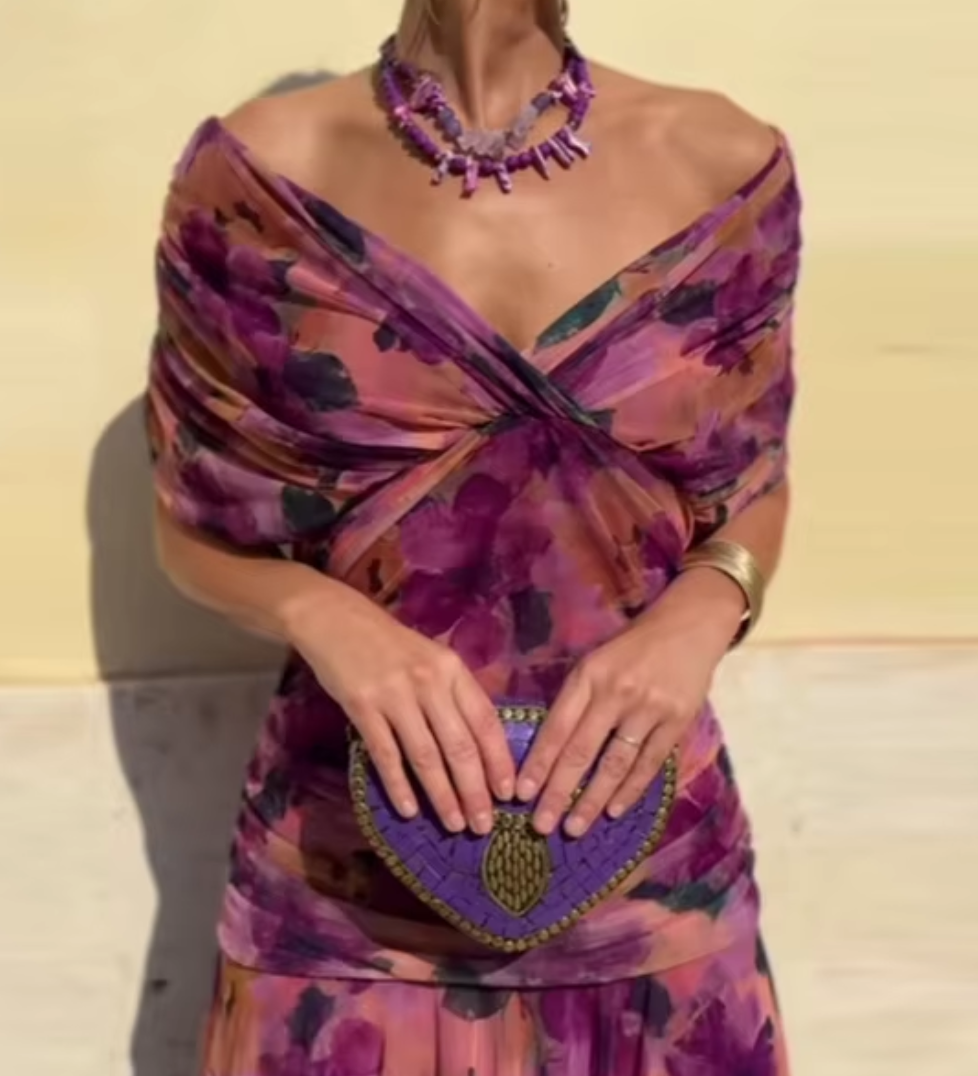 Louise™ | Elegancka Maxi Sukienka na Przyjęcie z Dekoltem w Serek