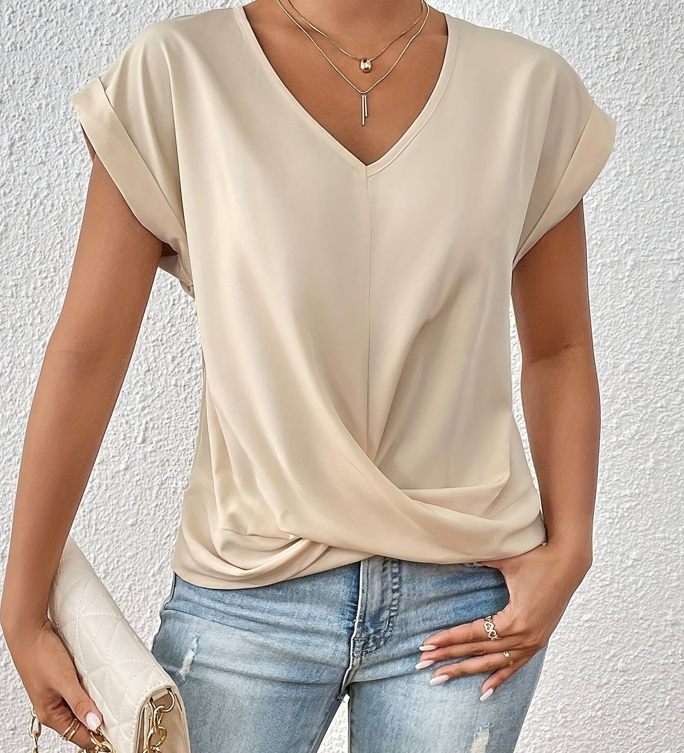 Eline™ | T-shirt nowoczesny