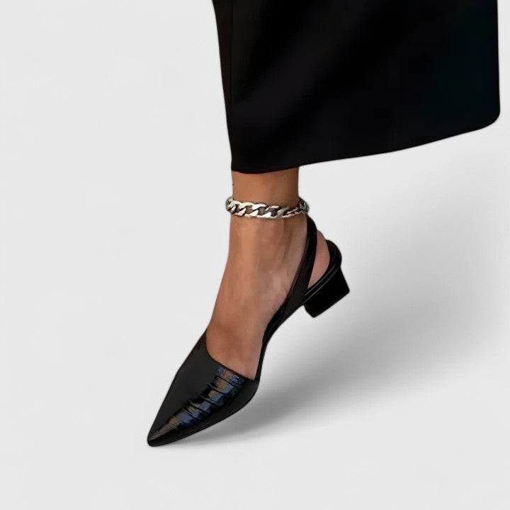 Delta - Eleganckie Sandały na Obcasie