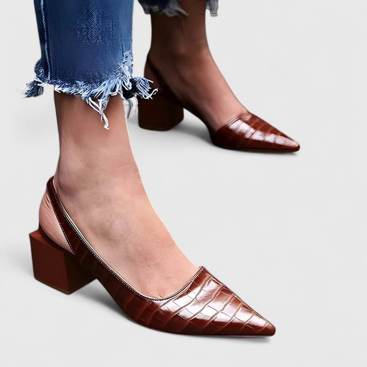 Delta - Eleganckie Sandały na Obcasie