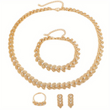 Éléonore™ – Złota elegancja na każdą okazję
