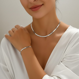 Hélène™ – Elegancka, minimalistyczna biżuteria ponadczasowa
